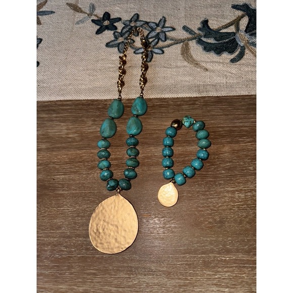 Chico's Turquoise Necklace Bracelet Set Gold Tone Pendant Boho Jewelry - Picture 3 of 8